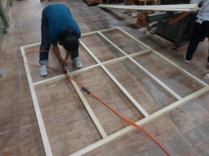 心材でフラッシュ組み