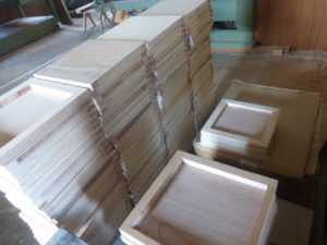 浅野機械の側面