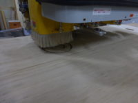 NCでベニヤ板にドーナツ型の穴あけ加工